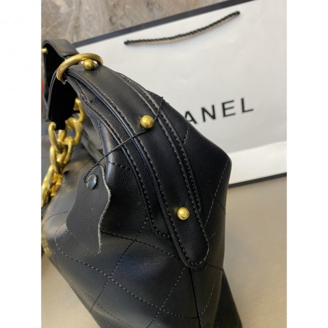 Chanel シャネル なクラシックなハンドバッグ